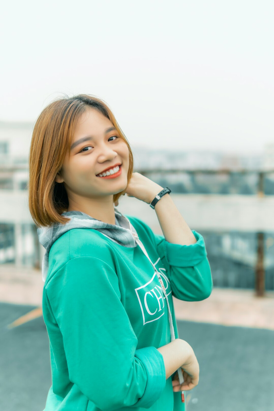 Portrait of a young woman with a friendly smile